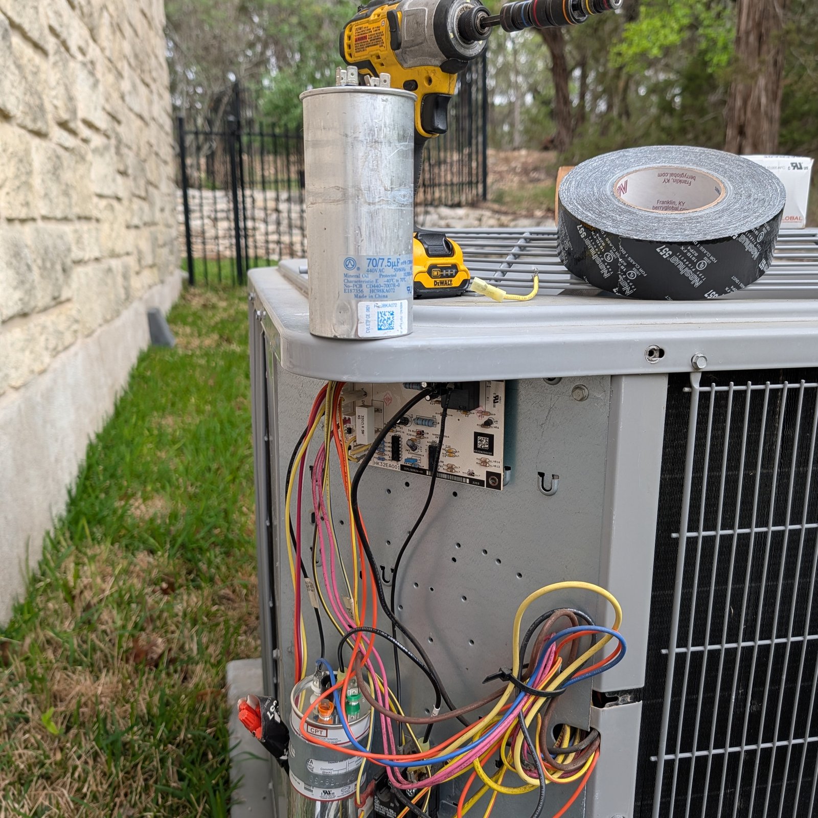 honeybee Heating and Air, LLC technician delivering professional HVAC services in Tulsa.